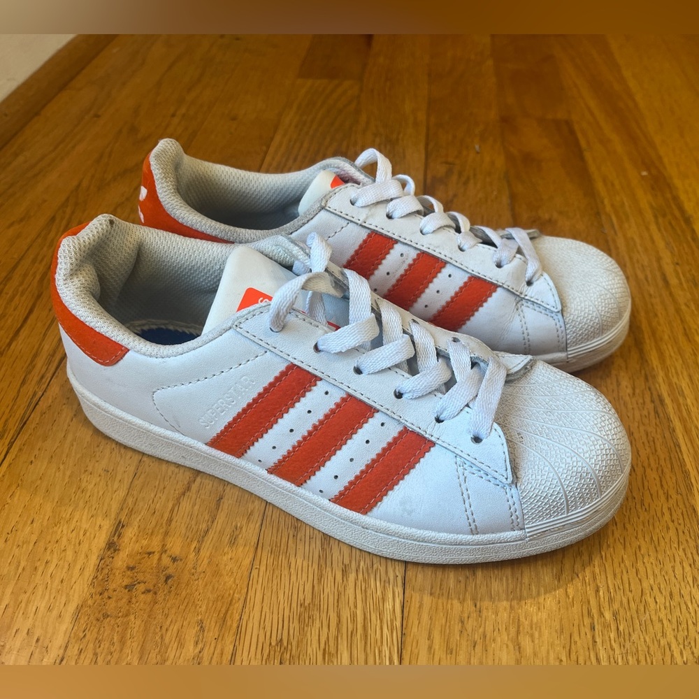 Adidas Original Orange and White Big Kids Size 4 Sneaker